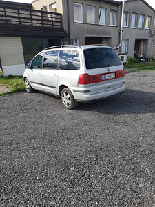Продам Фольцваген Шаран (4 фото из 6)