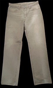 LEVI’s джинсы (2 фото из 3)