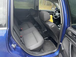 VW passat (9 фото из 12)