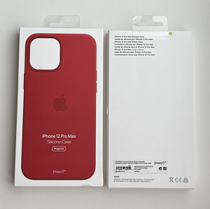 iPhone 12 Pro Max Silicone Case with MagSafe (4 фото из 5)