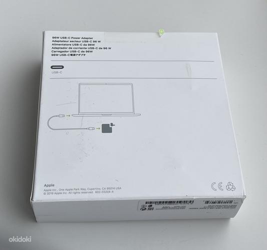 Apple 96W USB-C Power Adapter (фото #2)