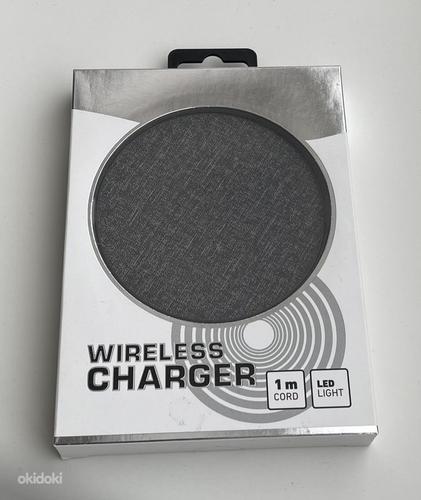 Wireless Charger Gray/Black (фото #3)