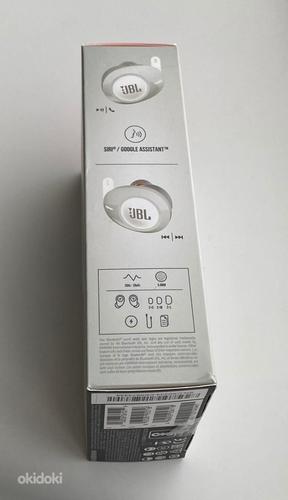 JBL Tune 120 TWS White/Black (фото #6)