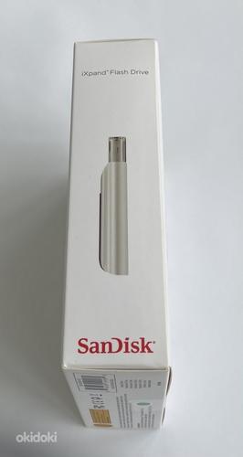 SanDisk iXpand Flash Drive 32GB (фото #3)