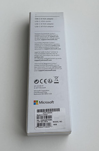 Microsoft Surface USB-C to VGA adapter (2 foto / 2)