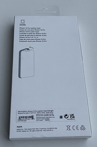 Apple iPhone 13 Pro Leather Case with MagSafe (2 foto / 2)