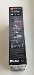 JBL Tune Buds TWS Black (4 фото из 4)