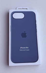 Apple iPhone 16e Silicone Case , Black / Winter Blue (3 foto / 4)