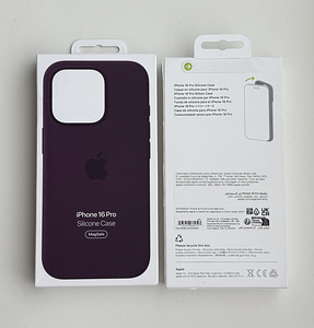 Apple iPhone 16 Pro Silicone Case with Magsafe (3 foto / 10)