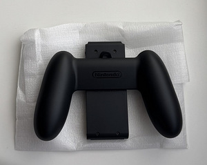 Nintendo Switch Joy-Con Grip (2 фото из 2)