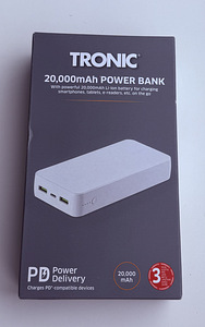 TRONIC Powerbank 20 000 mAh , Black / White (6 фото из 10)