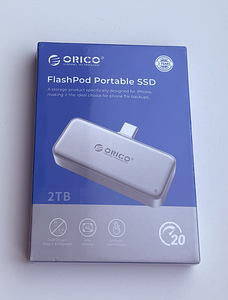 ORICO FlashPod 20Gbps Thumb-Sized Portable SSD 2TB (1 foto / 9)