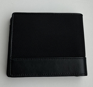 Montblanc Nightflight Bi-Folding Nylon Wallet , Black (2 foto / 4)