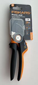 Fiskars PowerGear X PX92 / PX93 / PX94 (3 фото из 6)