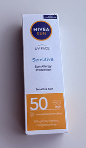 Nivea UV Face Sensitive Sun Allergy Protection (1 foto / 5)