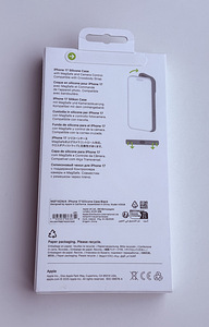 Apple iPhone 17 Silicone Case with Magsafe , Black (2 foto / 2)