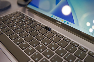 Huawei Matebook 14, Ryzen 5, 512 SSD (4 foto / 7)