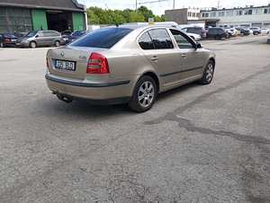 Skoda octavia 2.0 103kw manuaal (5 foto / 5)