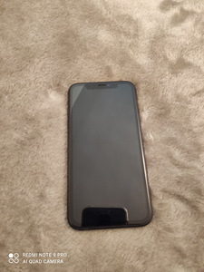 iPhone XR 64 GB Black (3 foto / 4)