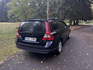 Volvo v70 2.4d 2008 (3 foto / 5)
