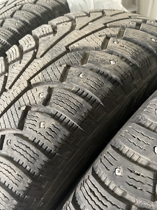 Nokian Talverehvid 235/65 R17 (3 foto / 3)