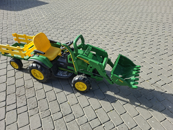 Детский John Deere 12V