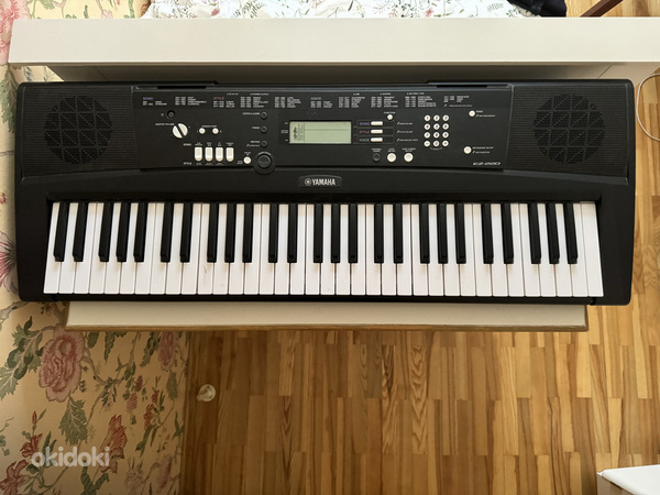 YAMAHA süntesaator