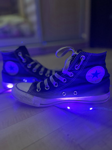 Converse ketsid Chuck Taylor All Star (1 foto / 4)