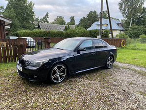 BMW 530d e60 160kw 2004a M-pakett (1 foto / 9)