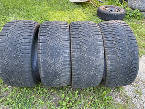 4x naastrehvid 235/35/19 Sailun IceBlazer WST3 7-8mm (2 foto / 6)