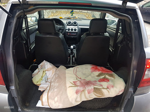 Kaubavedu väikese autoga (1 foto / 1)