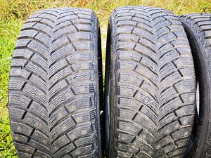 Michelin X-ice north 4 225/45/19 (3 foto / 7)