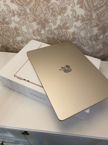 MacBook Air