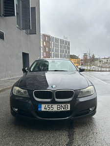 BMW 318i Продам (4 фото из 12)