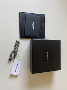 Saint Laurent (YSL) hõbedast käekett (7 foto / 7)