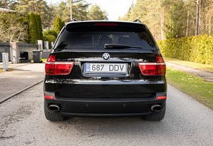 BMW X5 Sportpakett Shadowline 3.0 173kW 2007a (5 foto / 15)