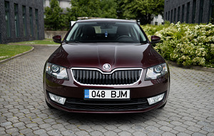 Skoda Octavia Comfortline 1.6 77kW Diisel manuual 2013 (2 foto / 15)