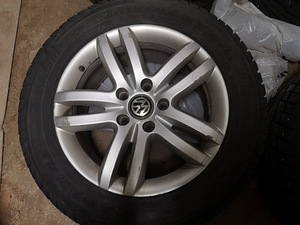 Touareg / Q7 диски и резина 255/55/18 (6 фото из 10)