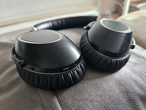 Sennheiser PXC550 (1 фото из 3)