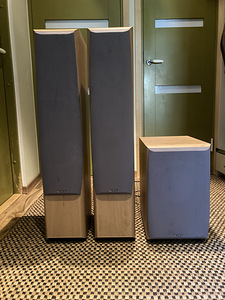 Müüa Infinity kõlarid ja subwoofer (1 foto / 3)