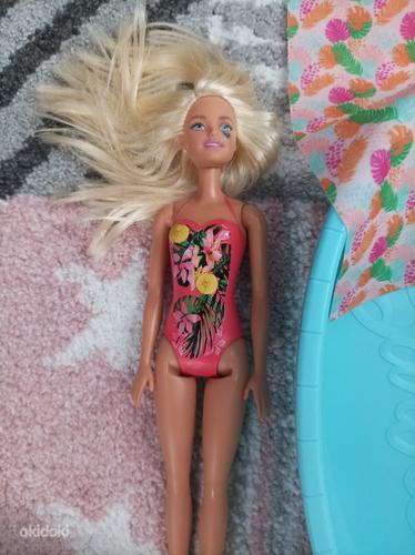 Barbie basseiniga (foto #3)