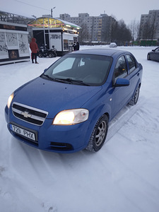 Chevrolet Aveo (1 фото из 11)