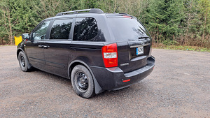 KIA CARNIVAL 2,9 CRDi 136kw 2008 (4 foto / 13)