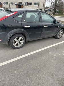 Продается ford focus 2.0 100kw 2005 (4 фото из 5)