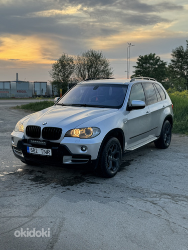 BMW x5 e70 (фото #1)