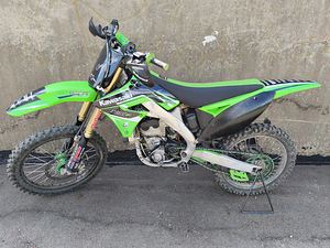 Kawasaki kx250f (5 foto / 9)