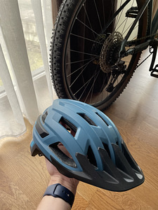 Cube Helmet M Blue (2 foto / 2)