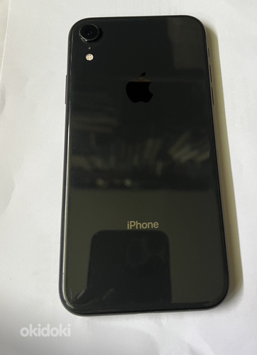 iPhone XR 64 ГБ черный (фото #7)
