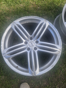 AUDI R20 Veljed,replica (3 foto / 7)