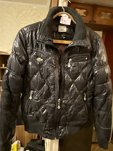 Одежда (2 фото из 10)